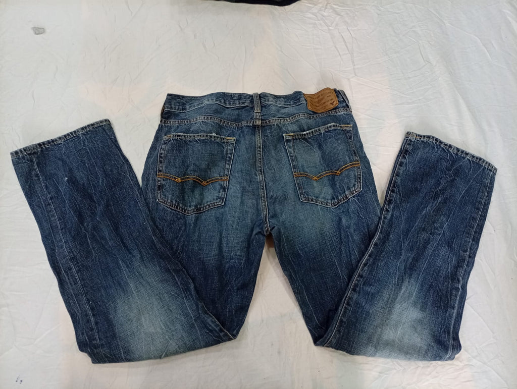 Vintage American Eagle Mix Bundle in mixed sizes and colours. Grade A/B/C.