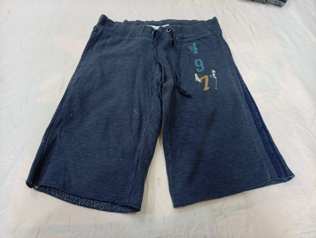 Vintage American Eagle Mix Bundle in mixed sizes and colours. Grade A/B/C.
