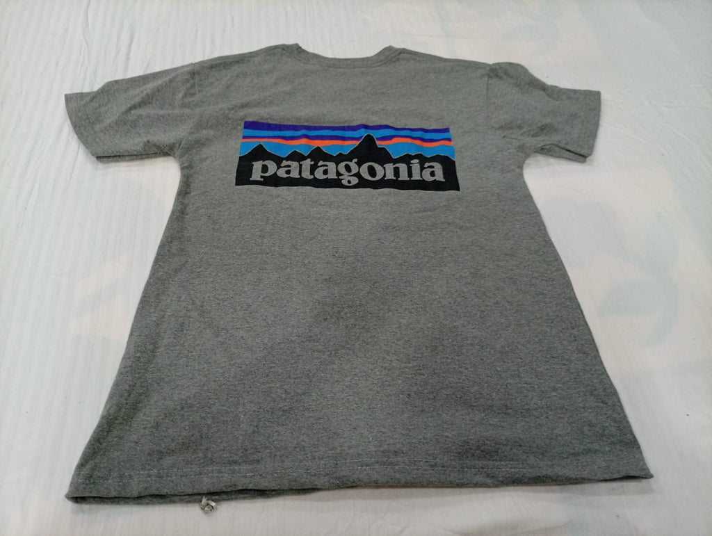 Vintage Patagonia Mix Bundle in mixed sizes and colours. Grade A/B/C.