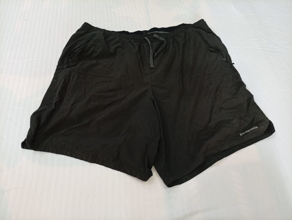 Vintage Patagonia Shorts Bundle in mixed sizes and colours. Grade A/B/C.