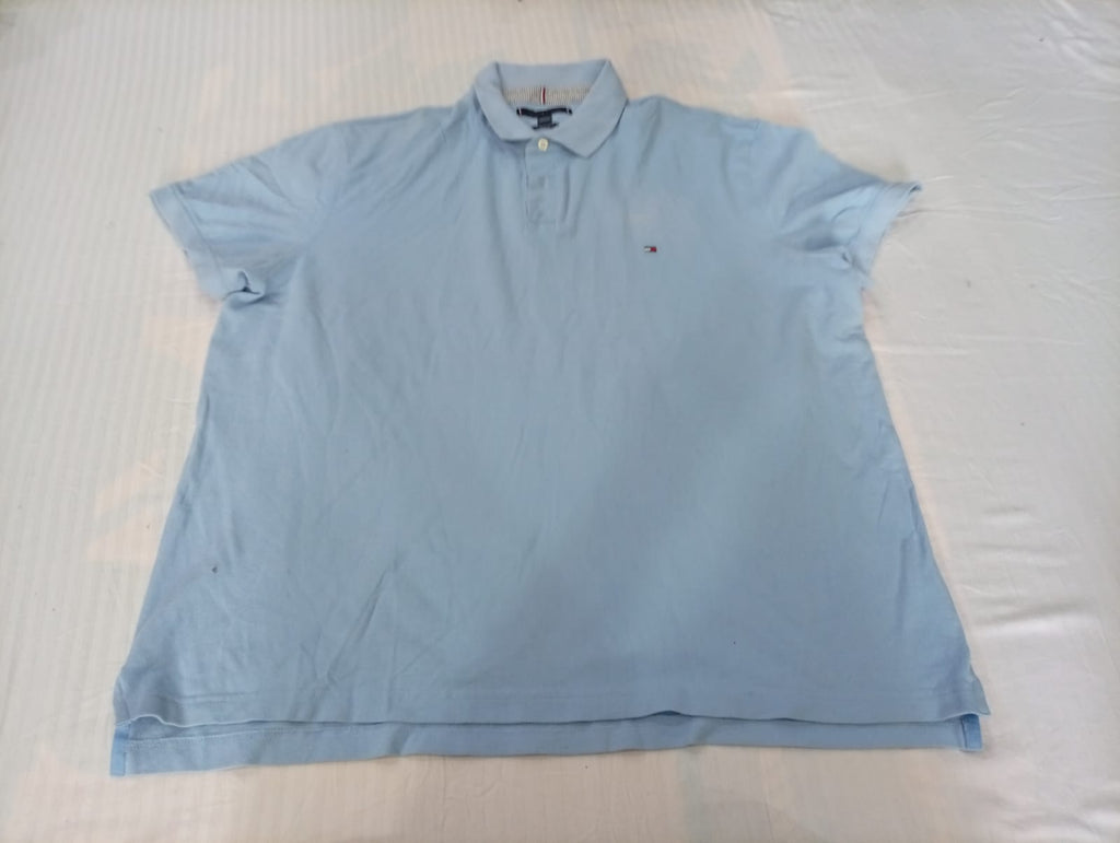 Vintage Tommy Hilfiger T-Shirts Bundle in mixed sizes and colours. Grade B/C.