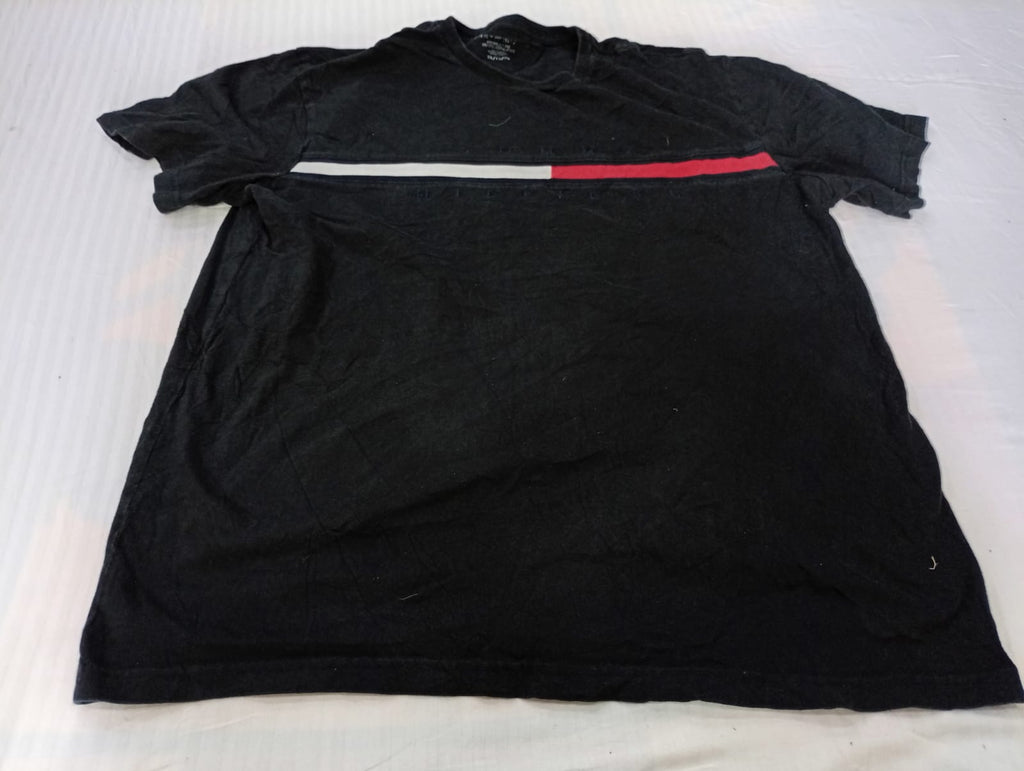 Vintage Tommy Hilfiger T-Shirts Bundle in mixed sizes and colours. Grade B/C.