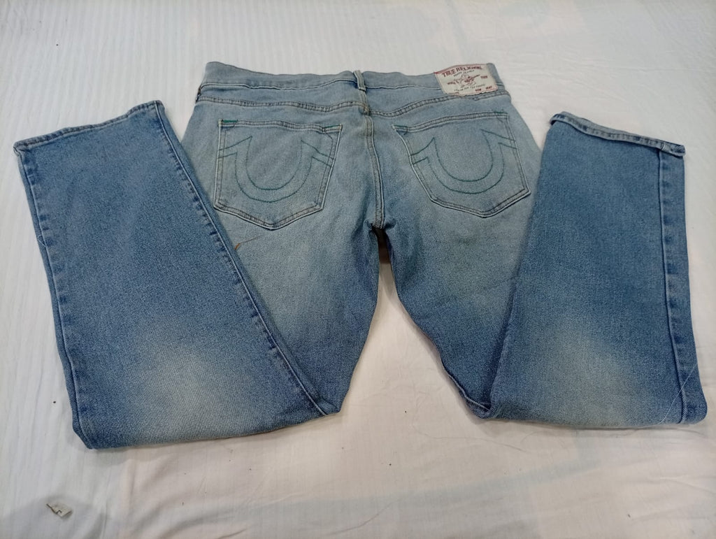 Vintage True Religion Men Jeans Bundle in mixed sizes and colours. Grade B/C.