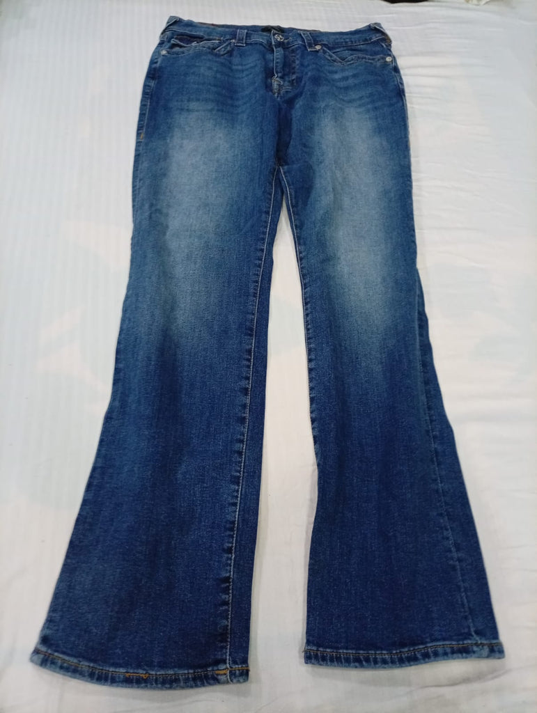 Vintage True Religion Men Jeans Bundle in mixed sizes and colours. Grade B/C.