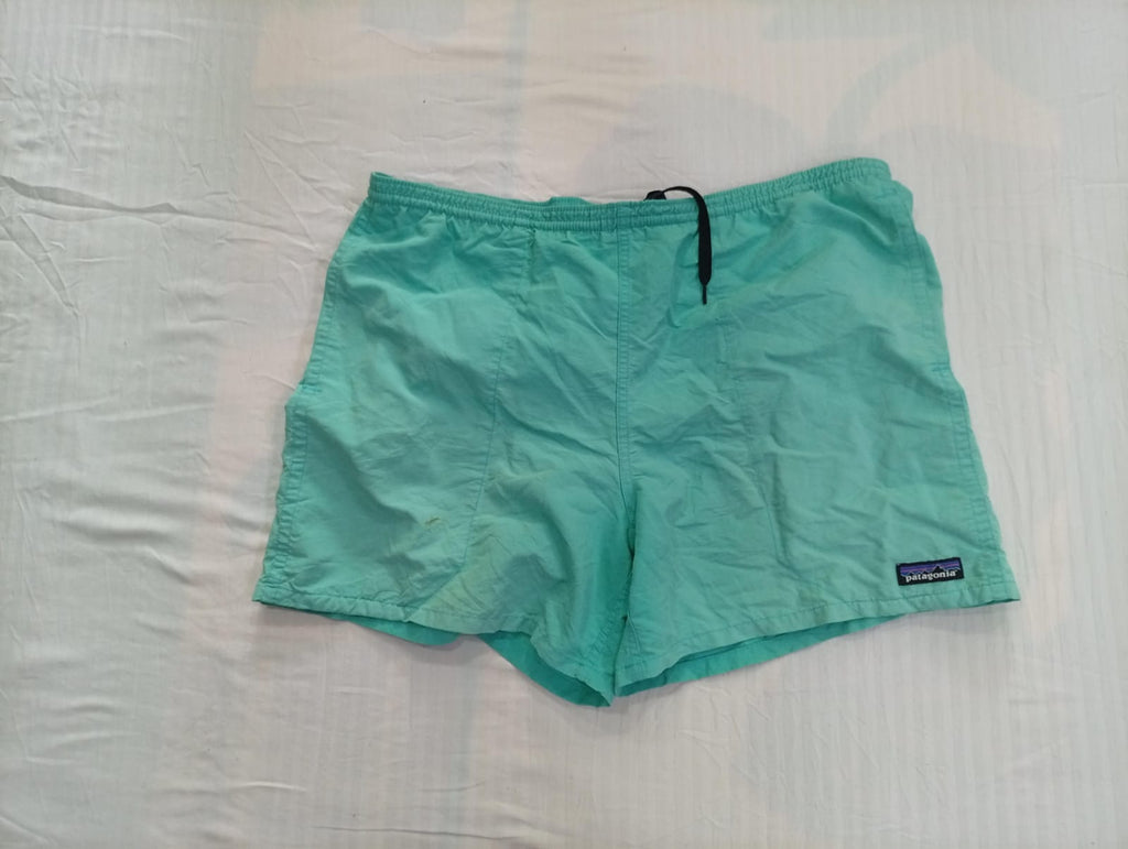 Vintage Patagonia Mix Bundle in mixed sizes and colours. Grade A/B/C.
