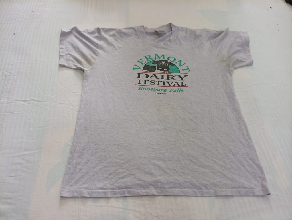 Vintage Single Stitch T-Shirts Bundle in mixed sizes and colours, Grade B/C.
