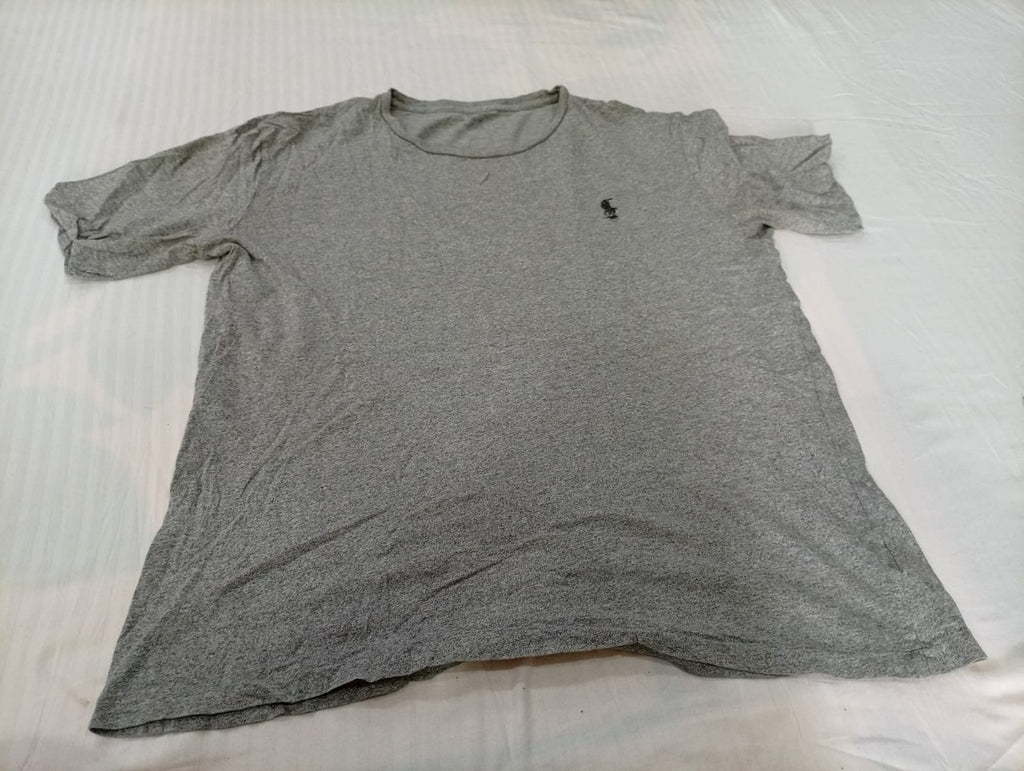 Vintage Polo T-Shirts Bundle in mixed sizes and colours, Grade A/B/C.