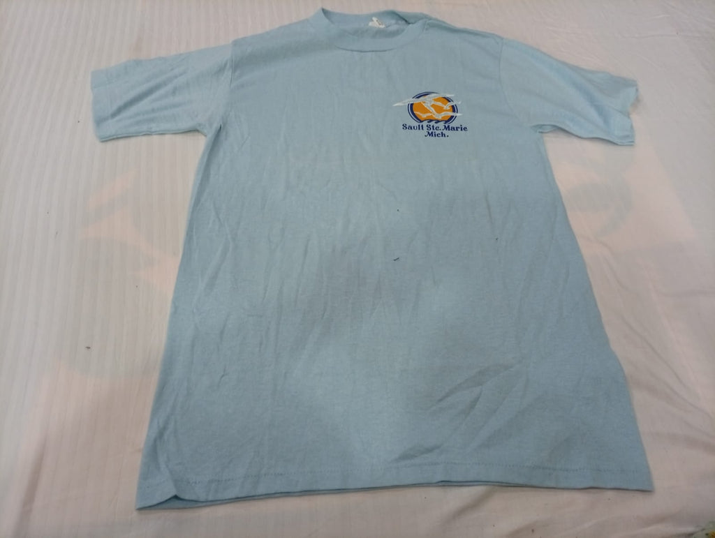 Vintage Single Stitch T-Shirts Bundle in mixed sizes and colours. Grade B/C.