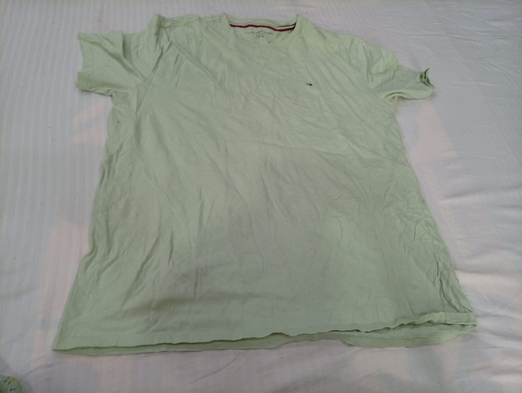 Vintage Polo and Tommy Hilfiger T-Shirts Bundle in mixed sizes and colours. Grade B/C.