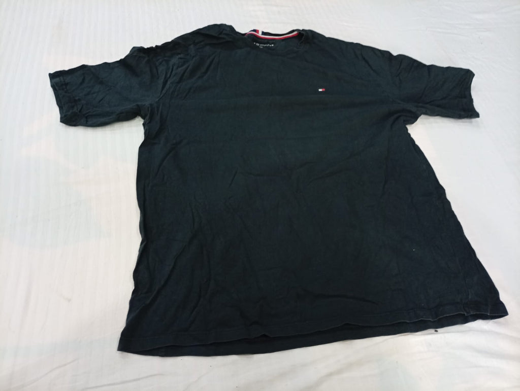Vintage Polo and Tommy Hilfiger T-Shirts Bundle in mixed sizes and colours. Grade B/C.