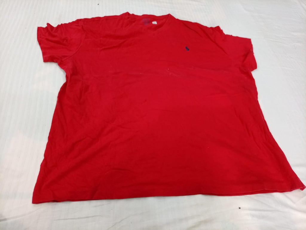 Vintage Polo and Tommy Hilfiger T-Shirts Bundle in mixed sizes and colours. Grade B/C.