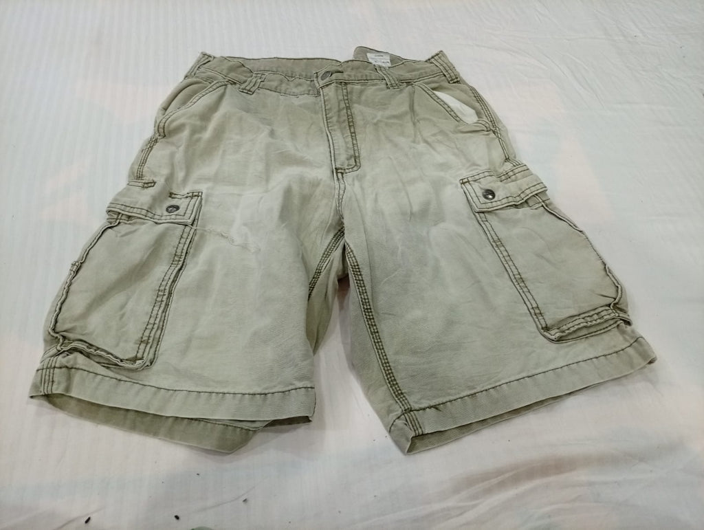 Vintage Carhartt Shorts Bundle in mixed sizes and colours. Grade C.