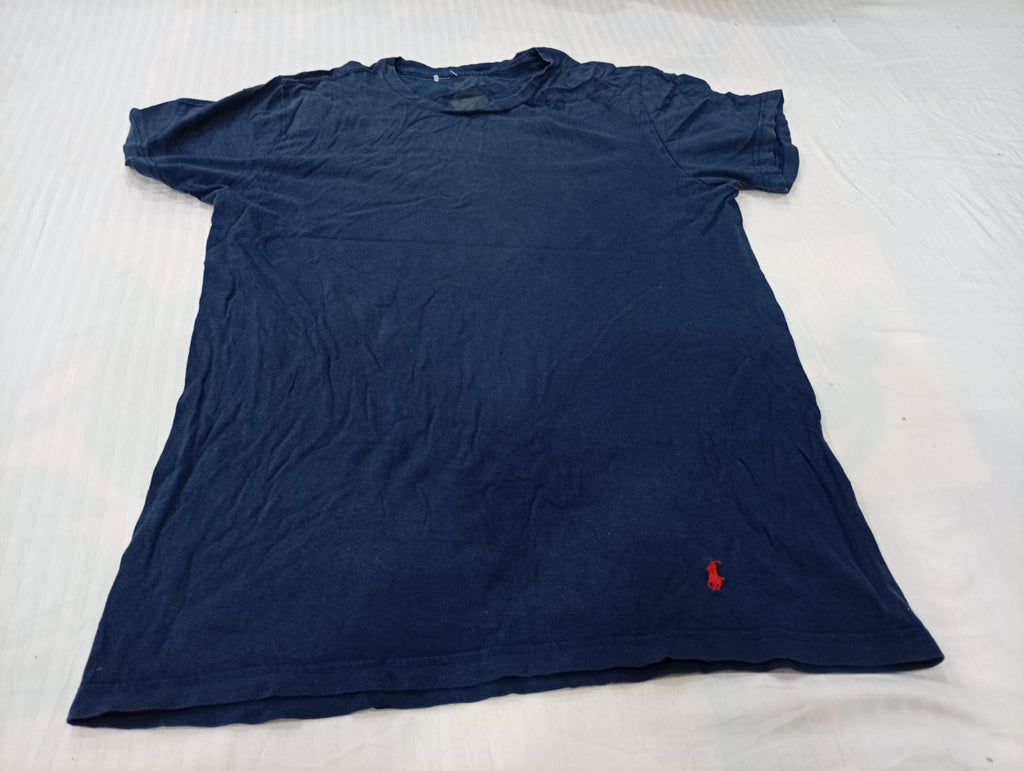 Vintage Polo T-Shirts Bundle in mixed sizes and colours. Grade B/C.