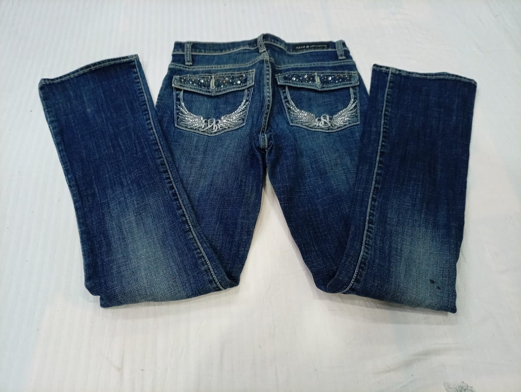 Y2K Flare Jeans Bundle in mixed sizes and colours. Grade A/B/C.