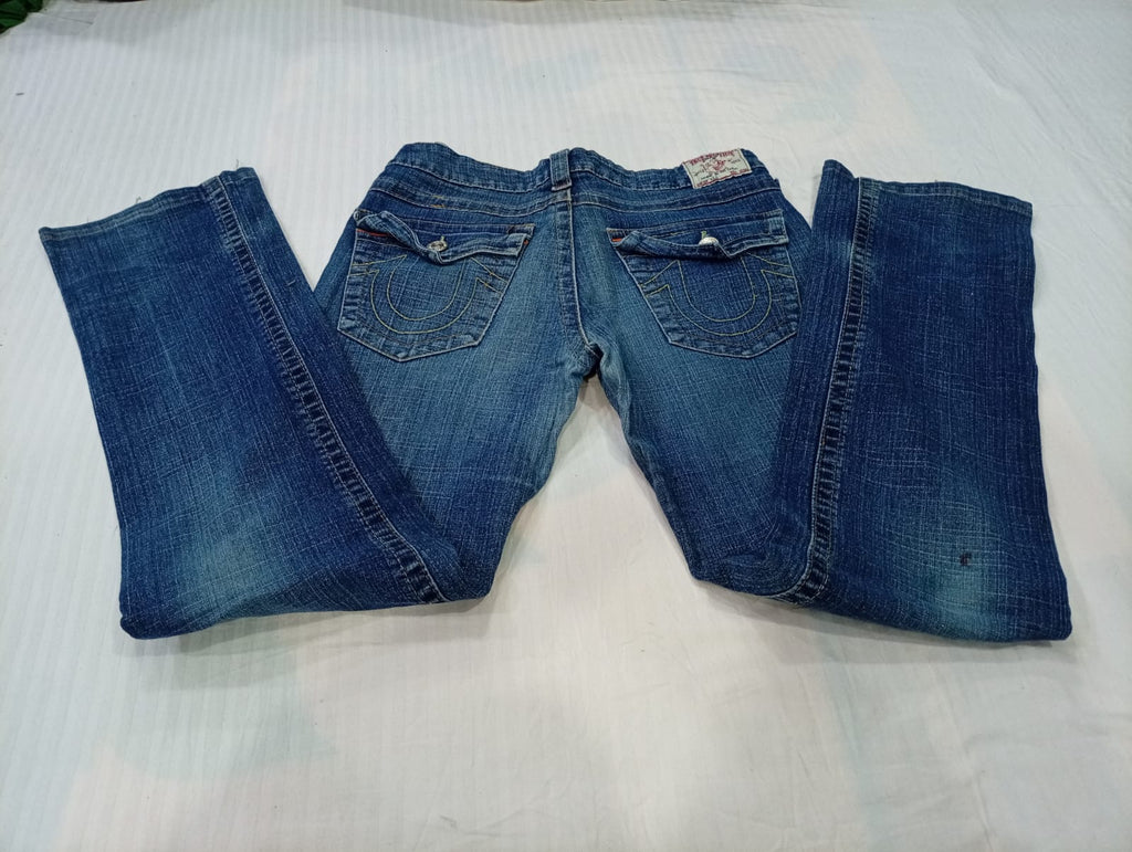 Vintage True Religion Flare and Straight Jeans Bundle in mixed sizes and colours. Grade B/C.