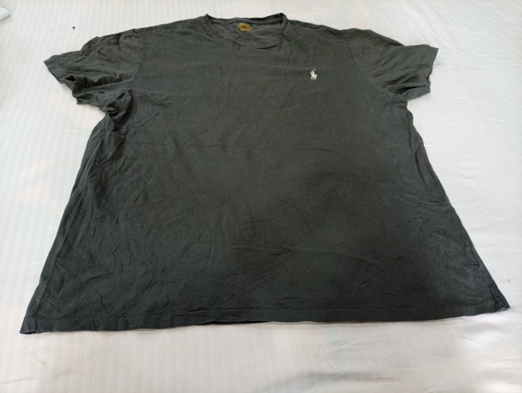 Vintage Polo T-Shirts Bundle in mixed sizes and colours. Grade B/C.