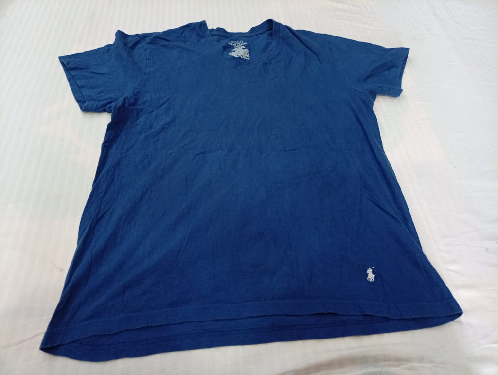 Vintage Polo T-Shirts Bundle in mixed sizes and colours. Grade B/C.