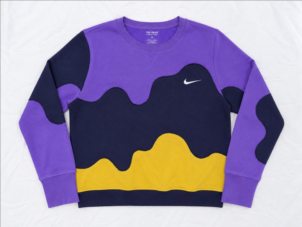 CR02309 Upcycled Nike Wave-Panel Crewneck Sweatshirts