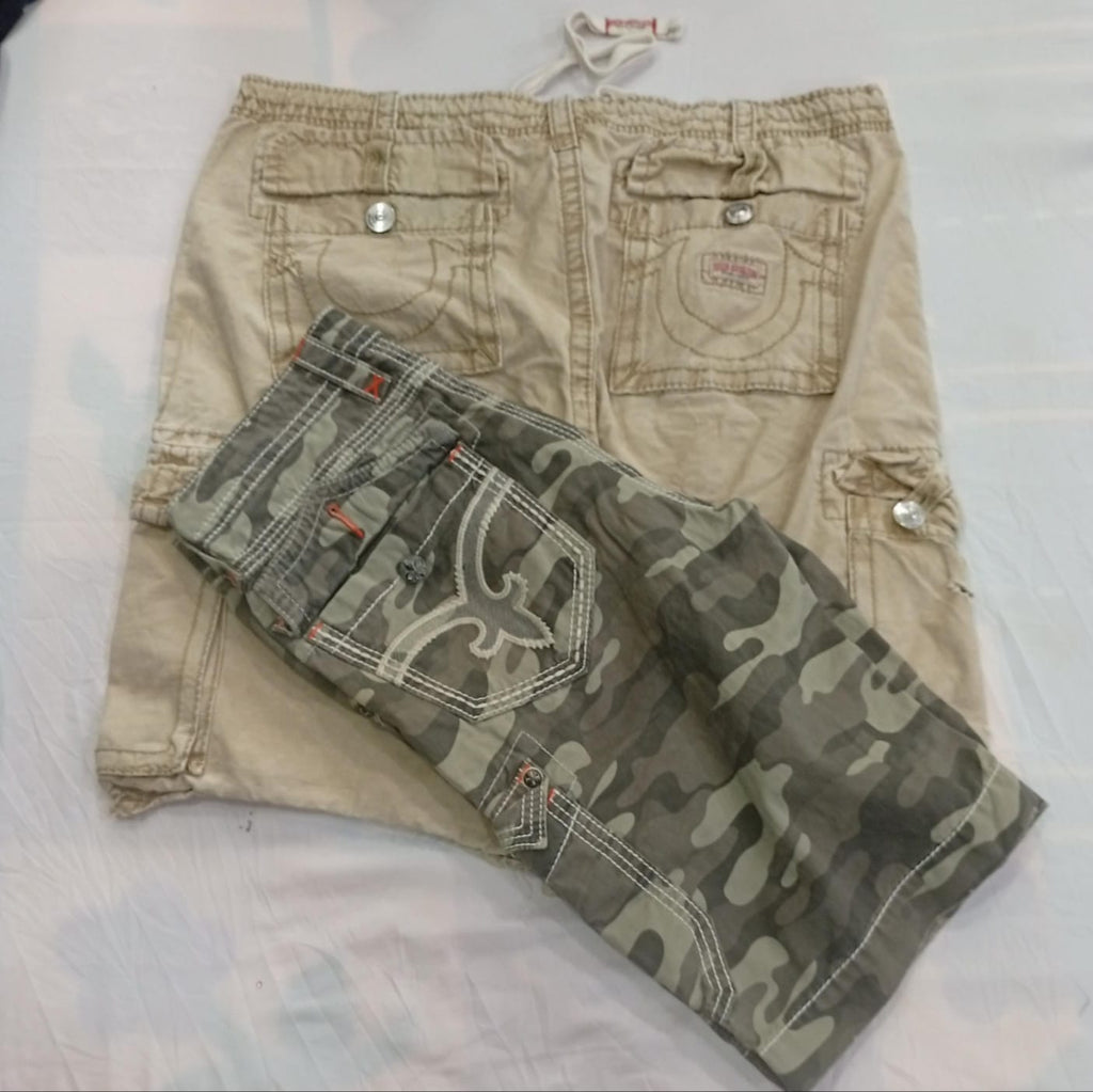 CR12439 Vintage True Religion and Rock Revival Men’s Shorts