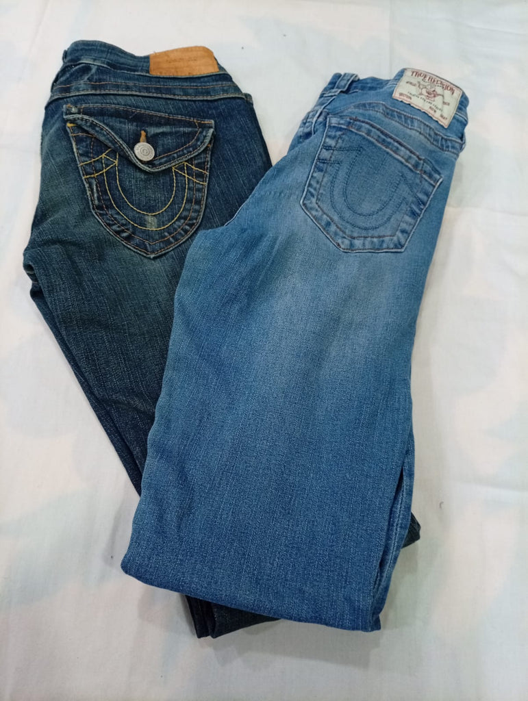 CR12134 Vintage True Religion Flare Jeans