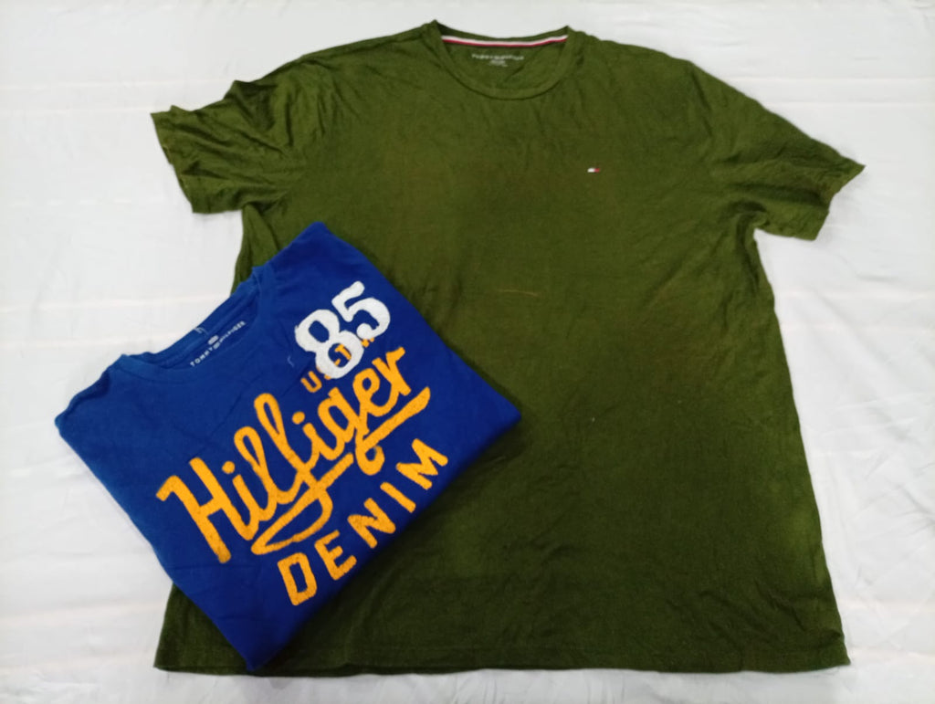 CR10988 Vintage Tommy Hilfiger T-Shirts