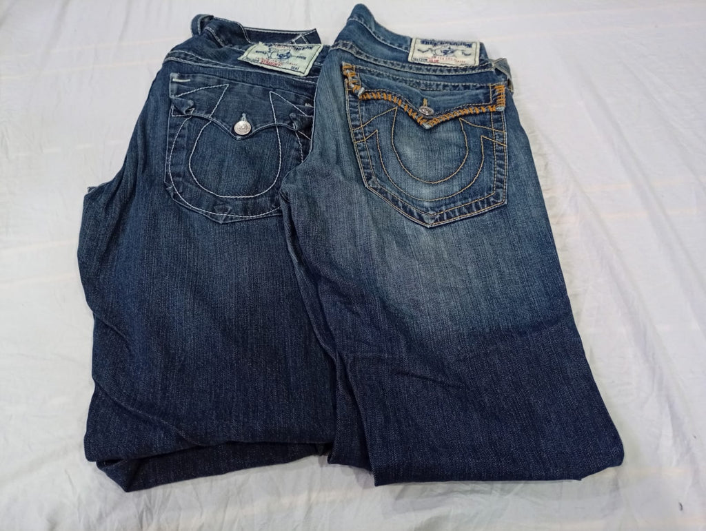 CR10832 Vintage True Religion Men’s Jeans