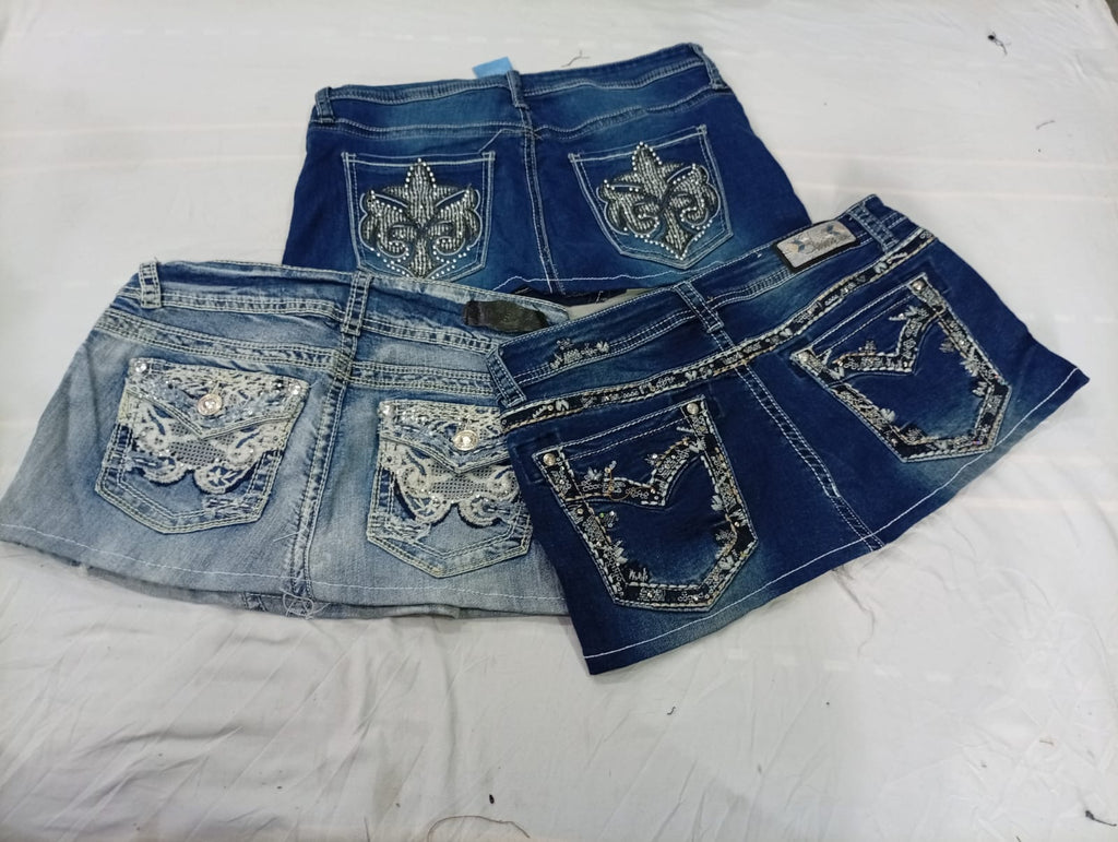 CR11123 Upcycled Y2K Mini Denim Skirts