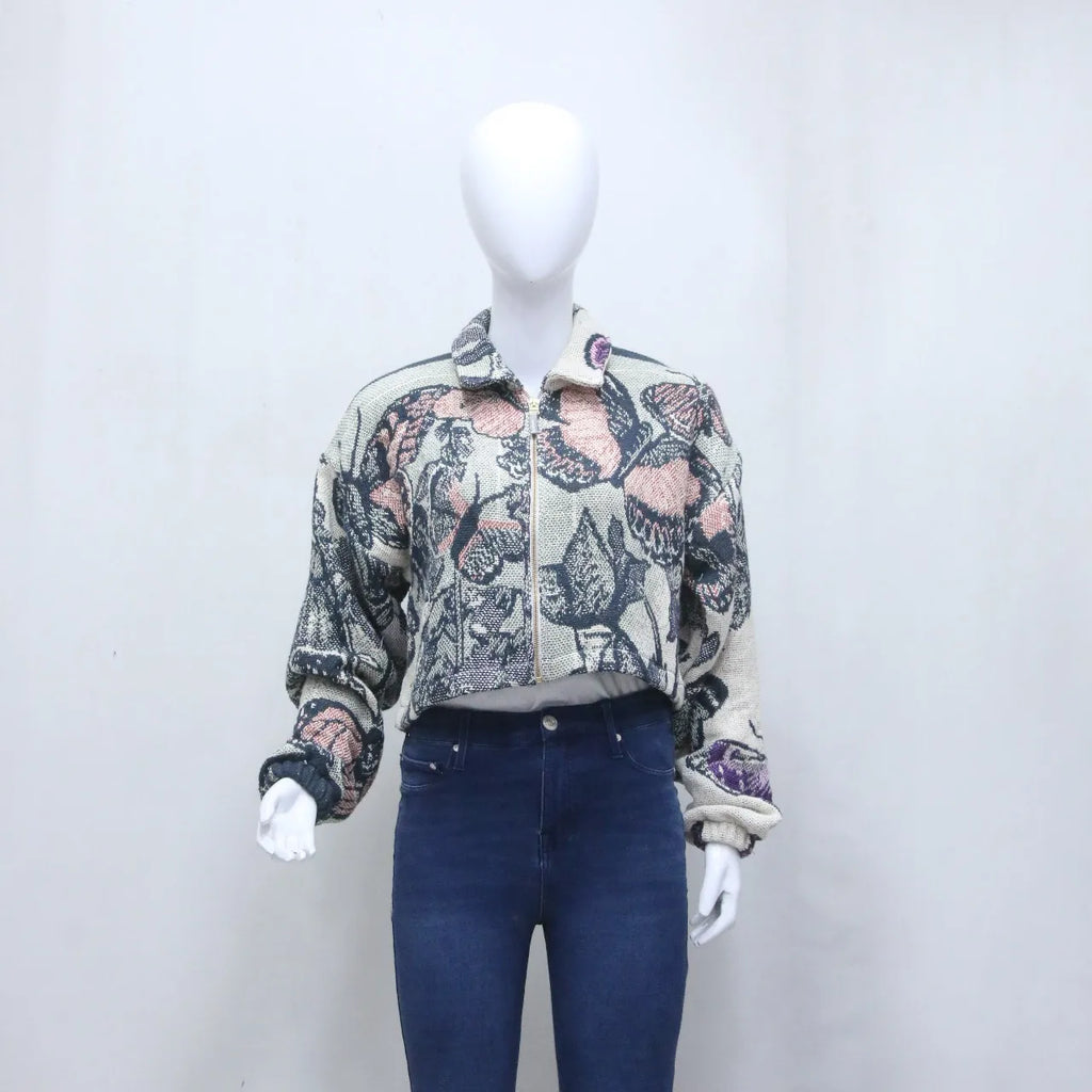 CR955 UPCYCLED Tapestry Crop Jacket – Floral Art Zip-Up