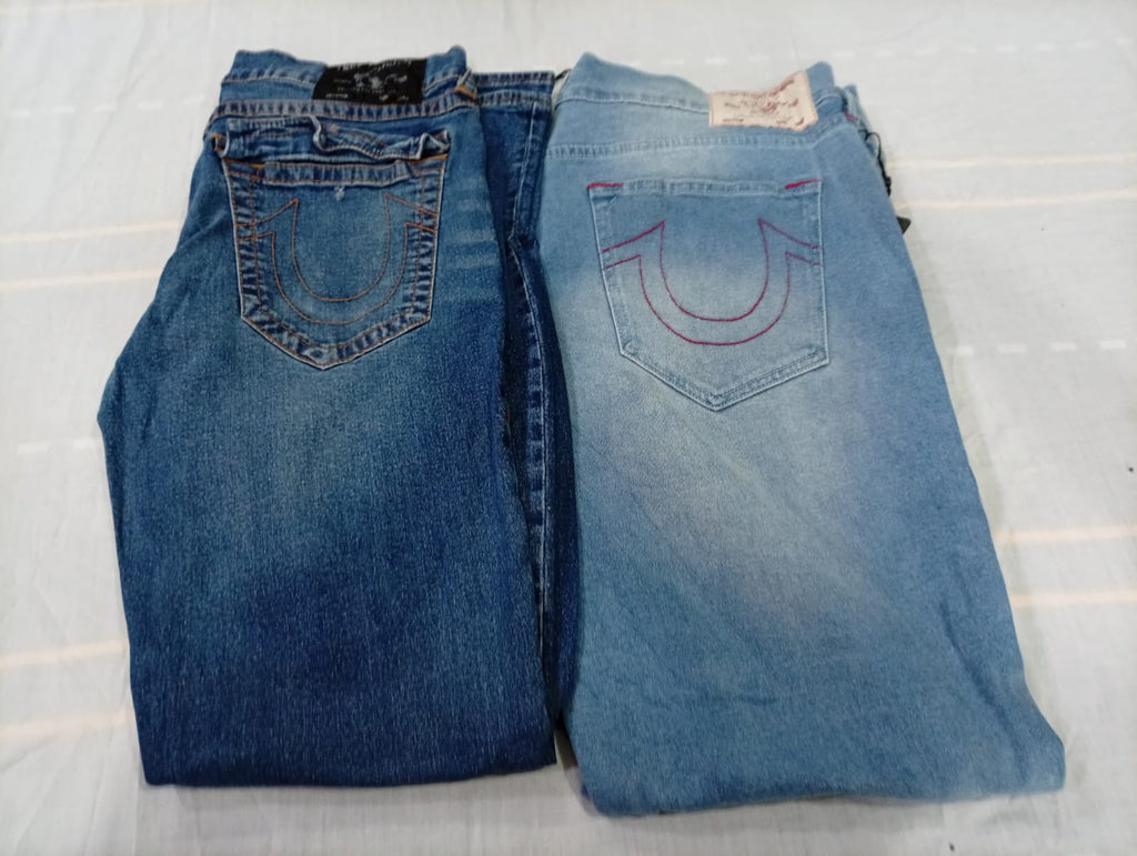 CR10622 Vintage True Religion Men’s Jeans