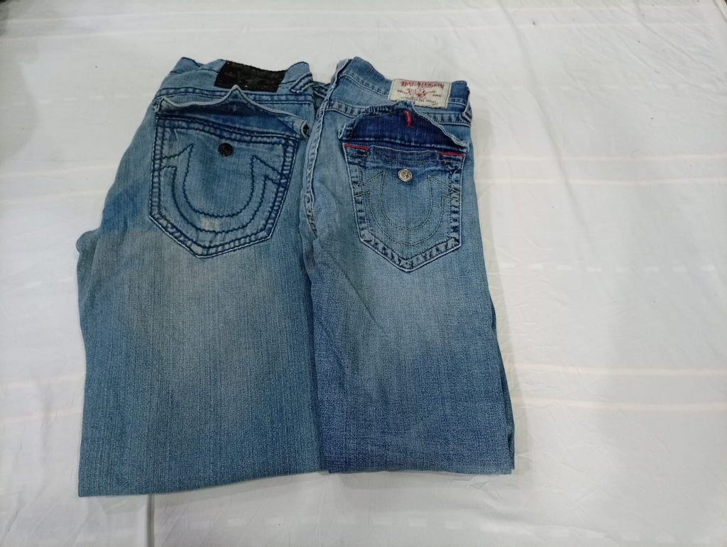 CR11055 Vintage True Religion Men’s Jeans