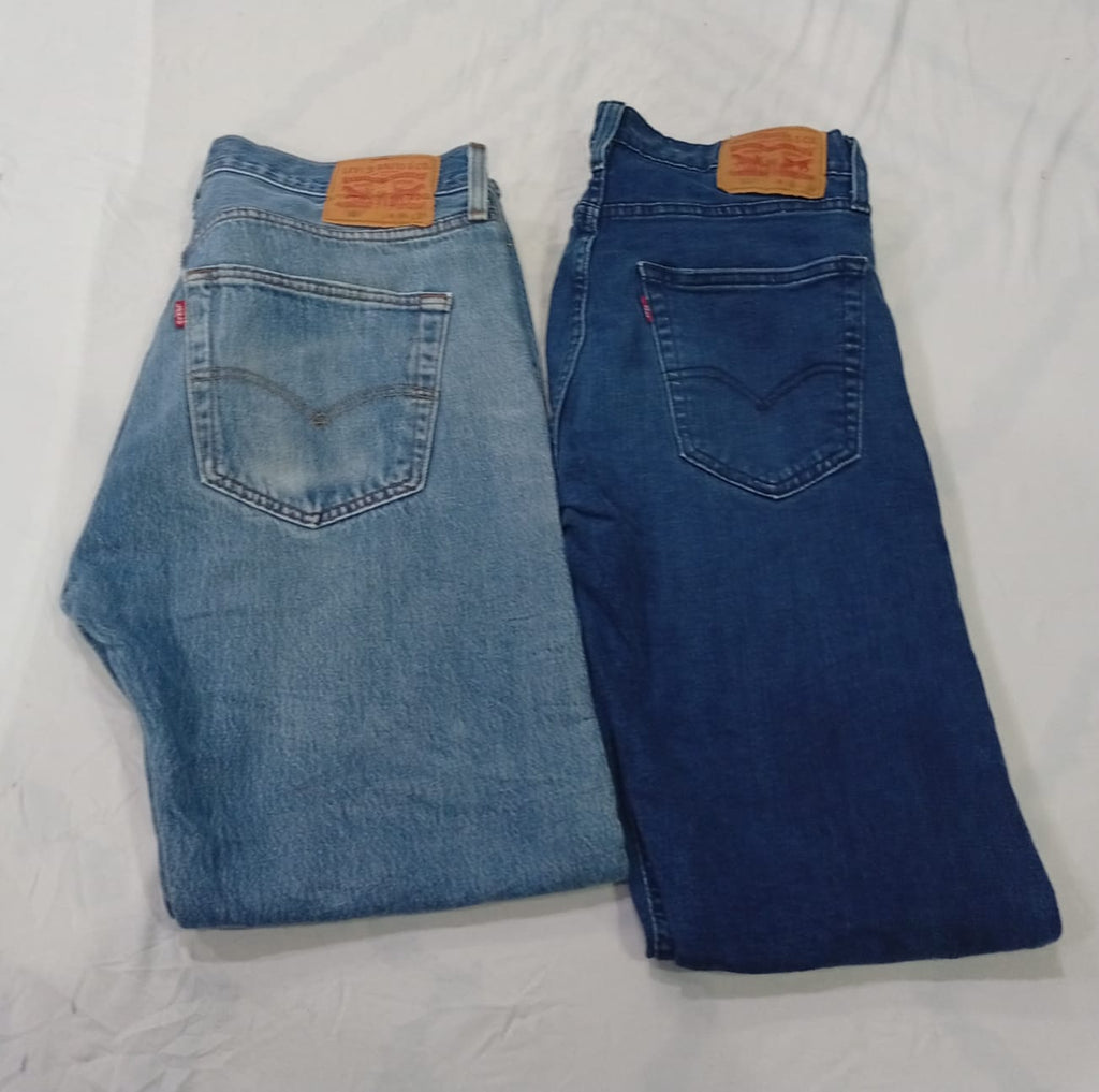 CR9390 Vintage Levi's Mix Jeans – Men