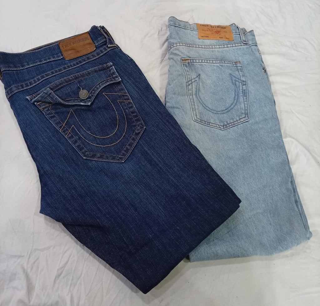 CR9240 Vintage True Religion Men’s Jeans