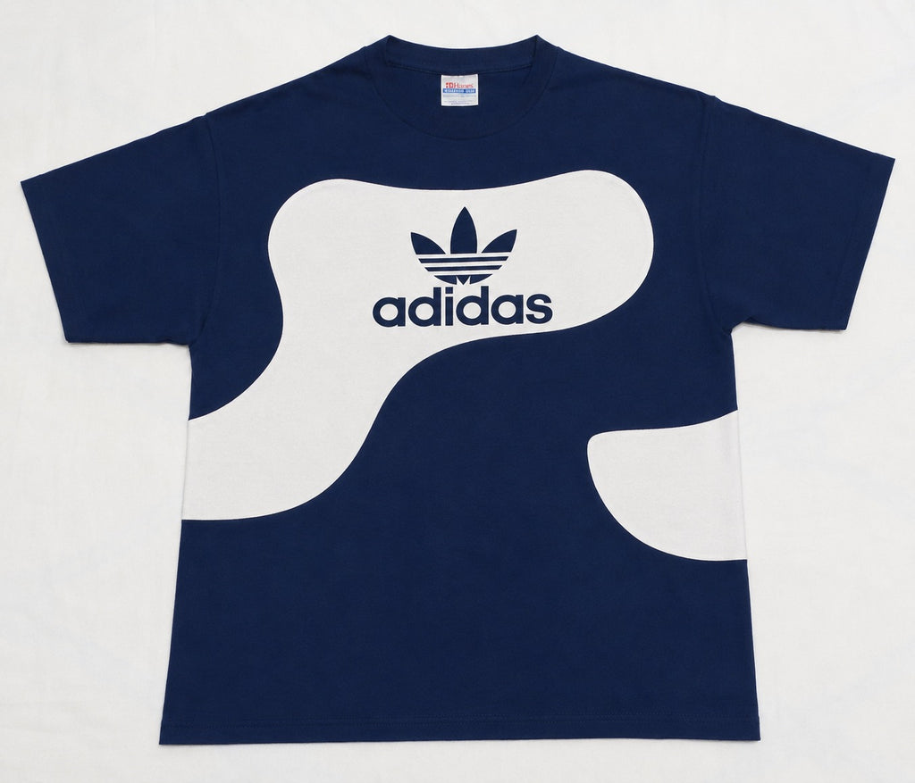 CR1846 UPCYCLED WAVE PANEL GRAPHIC T-SHIRT