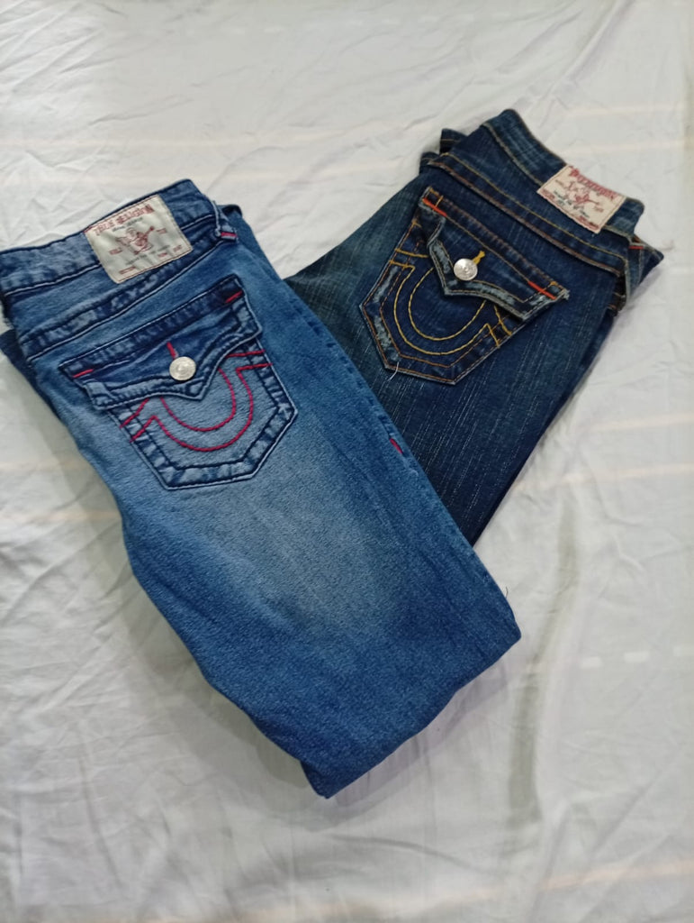 CR10941 Vintage True Religion Flare and Straight Jeans