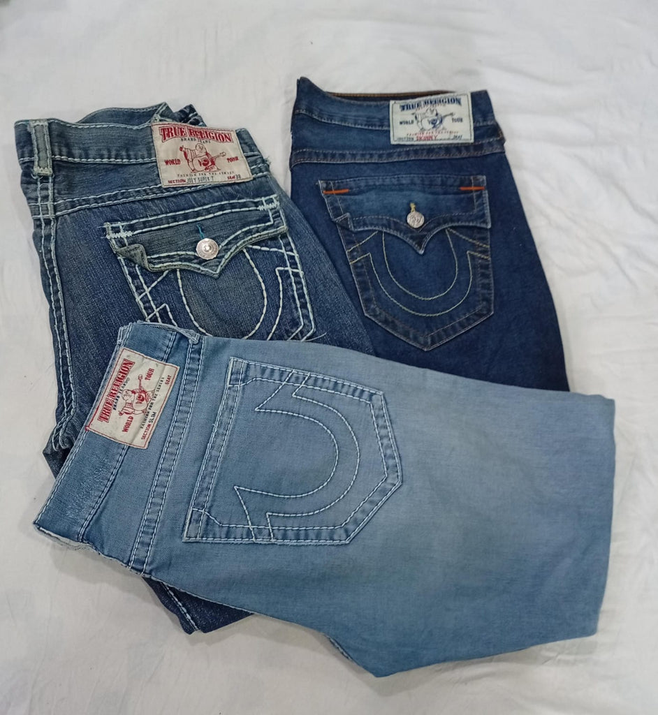 CR9242 Vintage True Religion Men’s Jeans