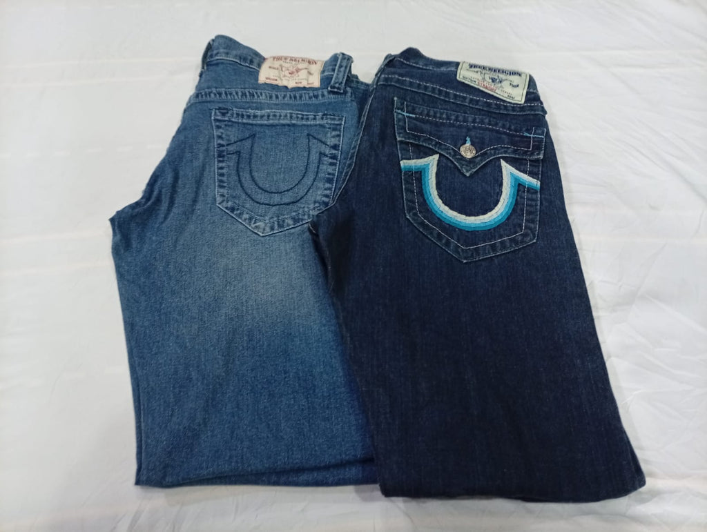 CR11067 Vintage True Religion Men’s Jeans