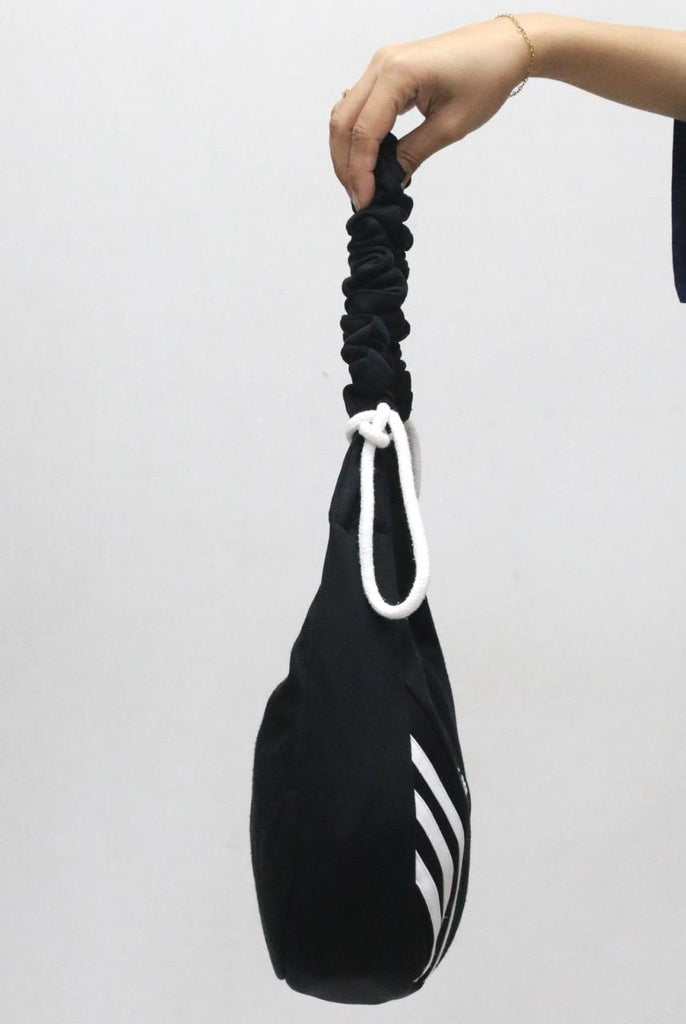 CR1870 UPCYCLED SPORT SHOULDER BAG