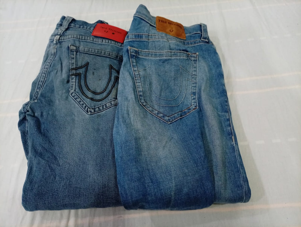 CR10532 Vintage True Religion Men’s Jeans