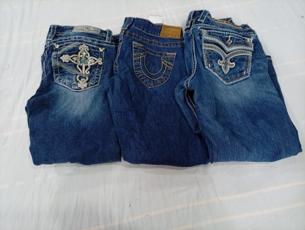 CR10531 Vintage Mix Branded Flare and Straight-Leg Jeans