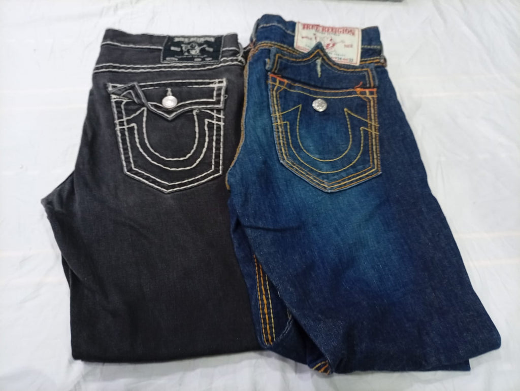 CR10501 Vintage True Religion Men’s Jeans