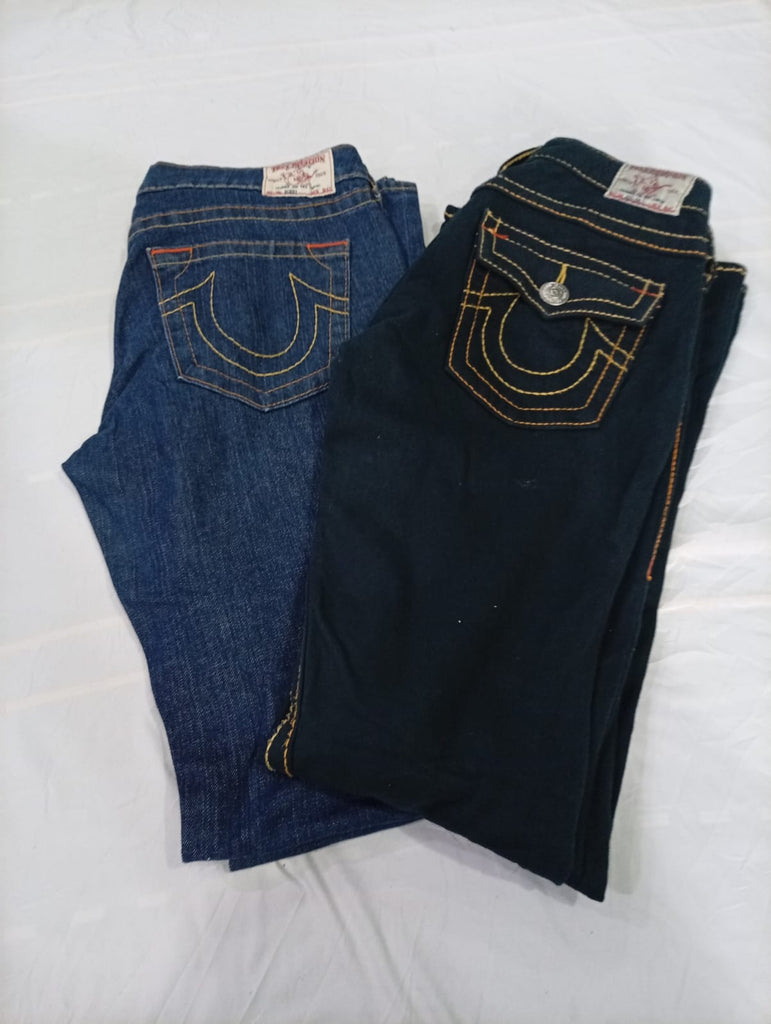 CR11057 Vintage True Religion Flare and Straight-Leg Jeans