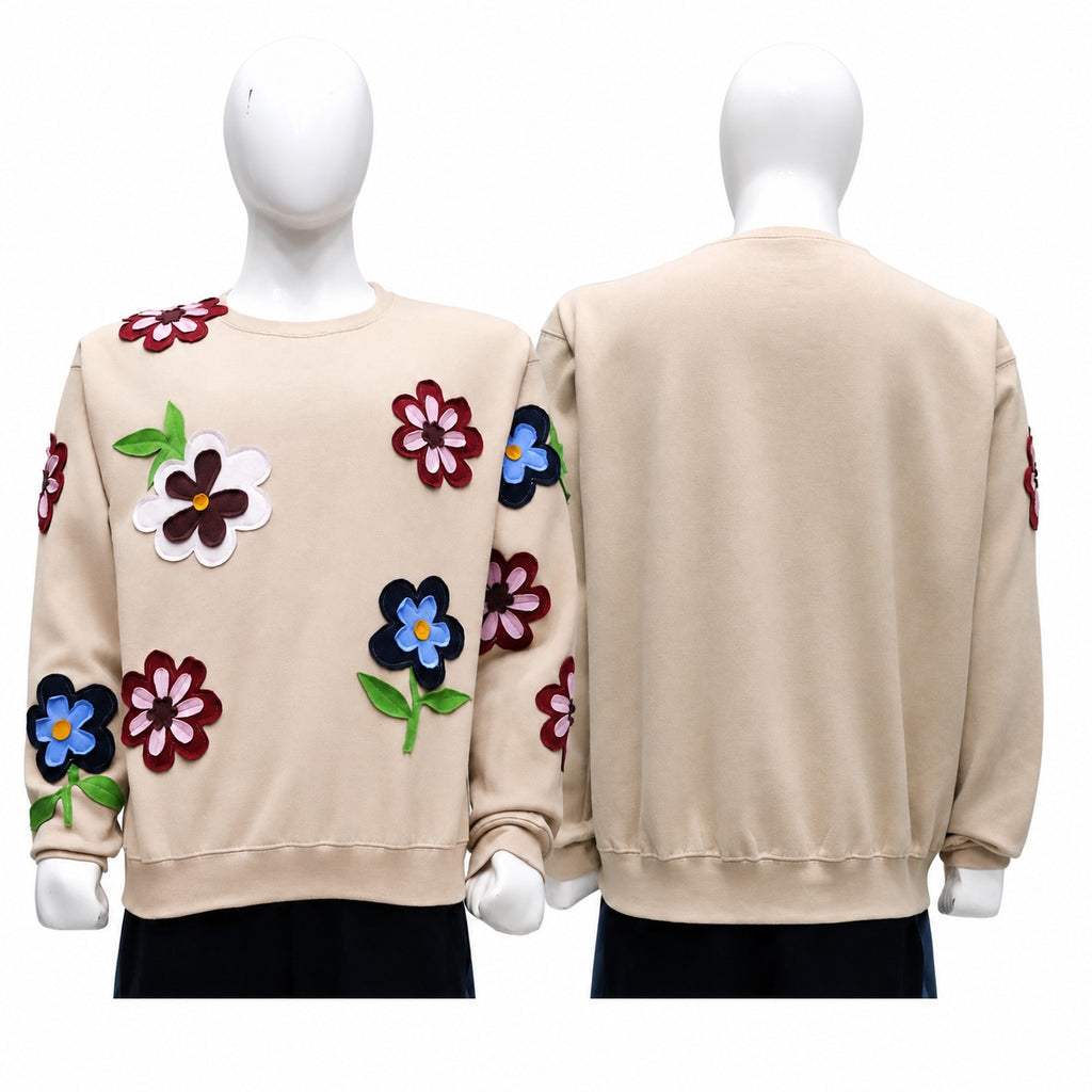 CR1975 UPCYCLED FLORAL APPLIQUÉ SWEATSHIRT