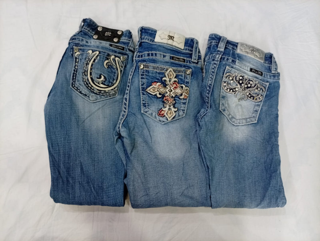 CR10382 Vintage Miss Me Flare & Straight Jeans Bundle