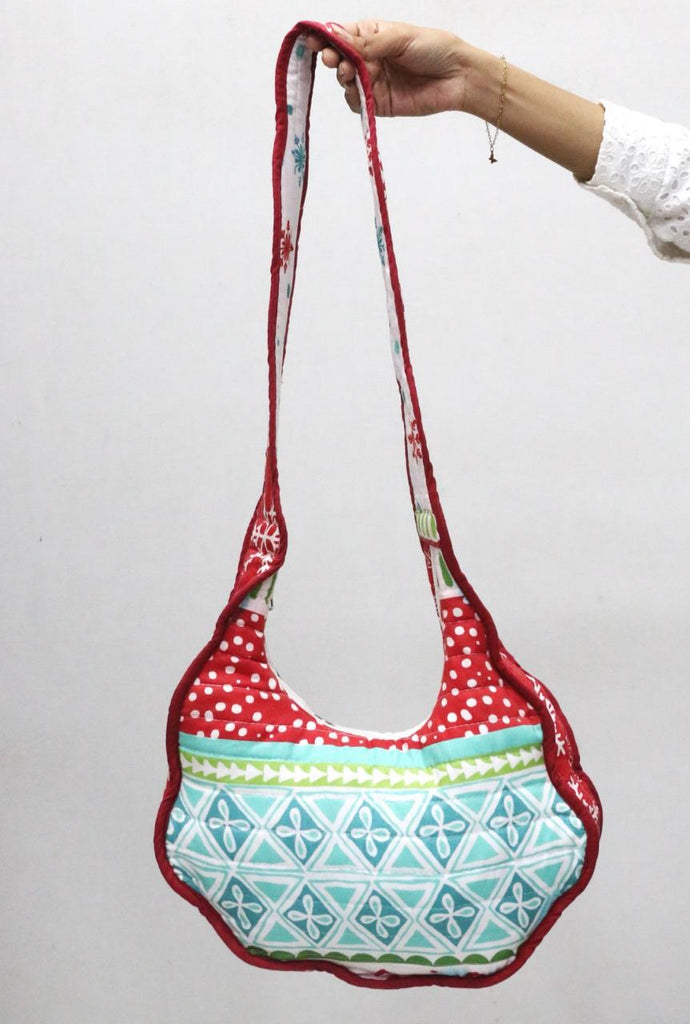 CR1864 UPCYCLED QUILTED SHOULDER BAG