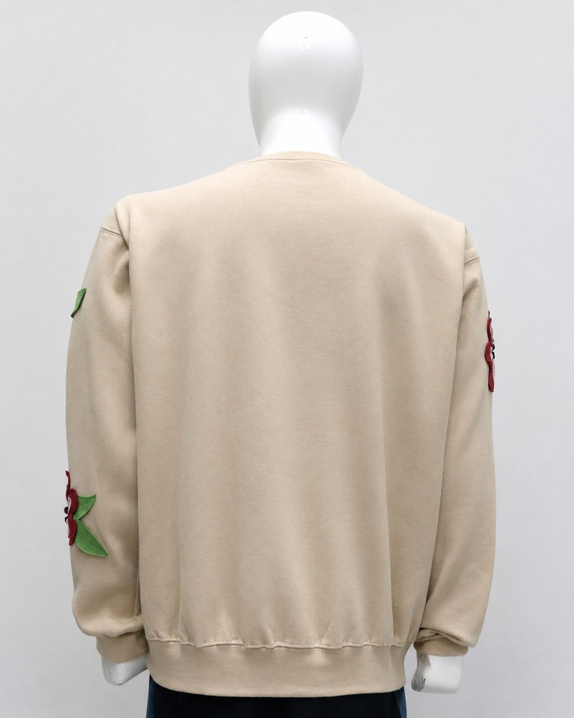 CR1975 UPCYCLED FLORAL APPLIQUÉ SWEATSHIRT
