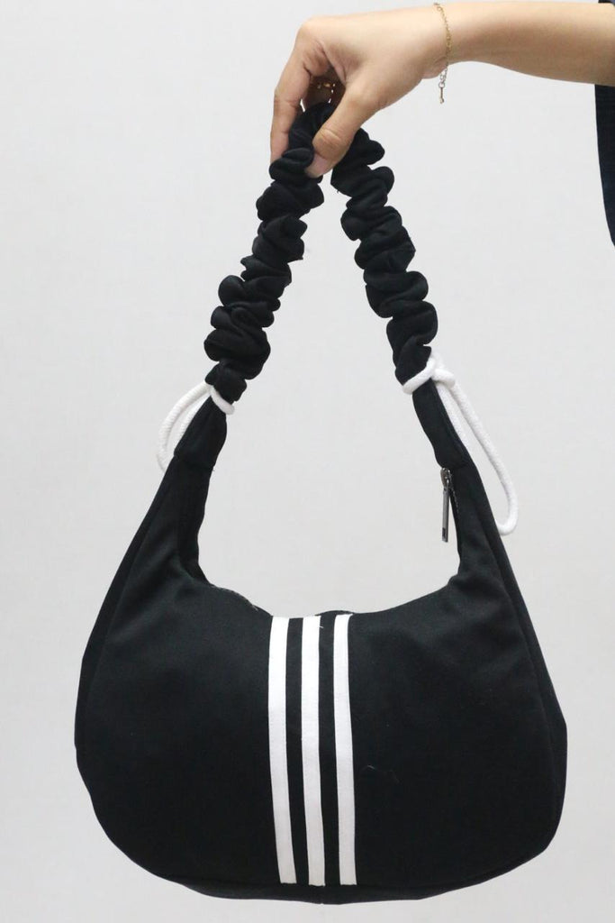 CR1870 UPCYCLED SPORT SHOULDER BAG