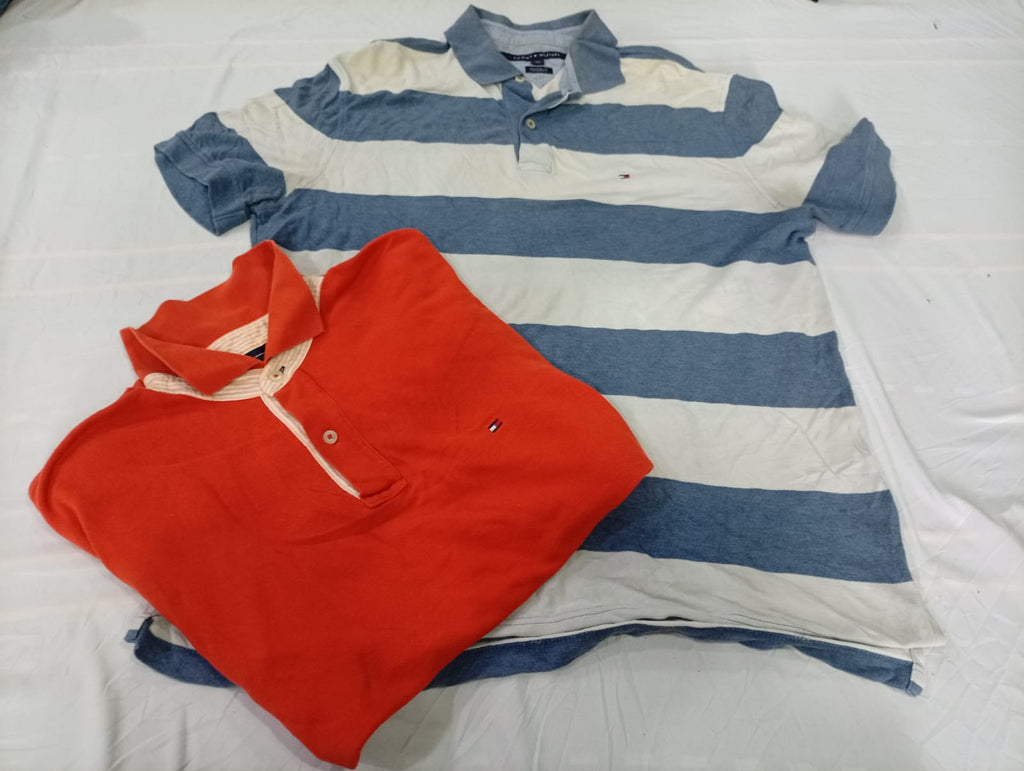 CR10986 Vintage Tommy Hilfiger T-Shirts