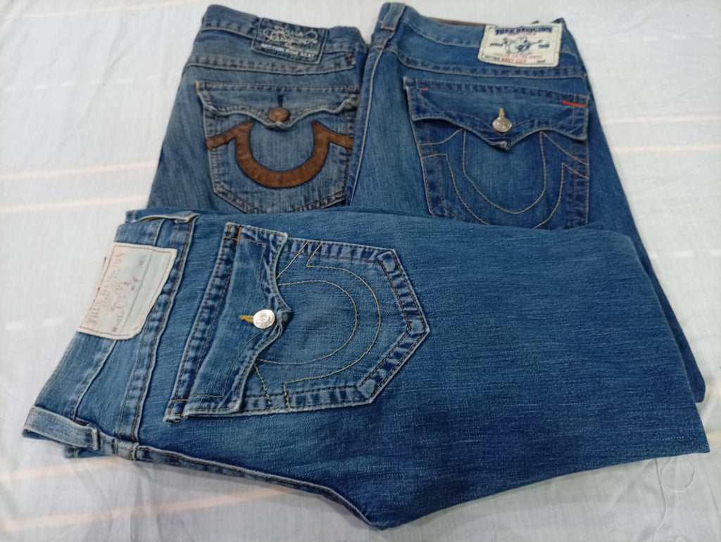 CR10621 Vintage True Religion Men’s Jeans