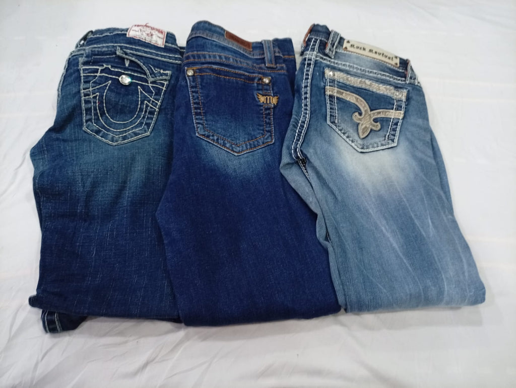 CR11178 Vintage Mix-Branded Flare and Straight-Leg Jeans