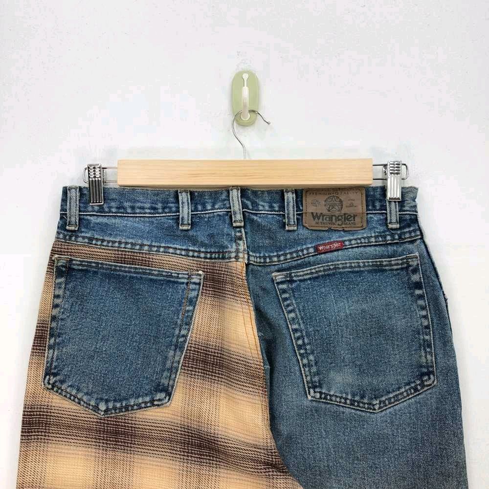 CR223 Men Reworked Jeans Infused With Bold Checkered Accents